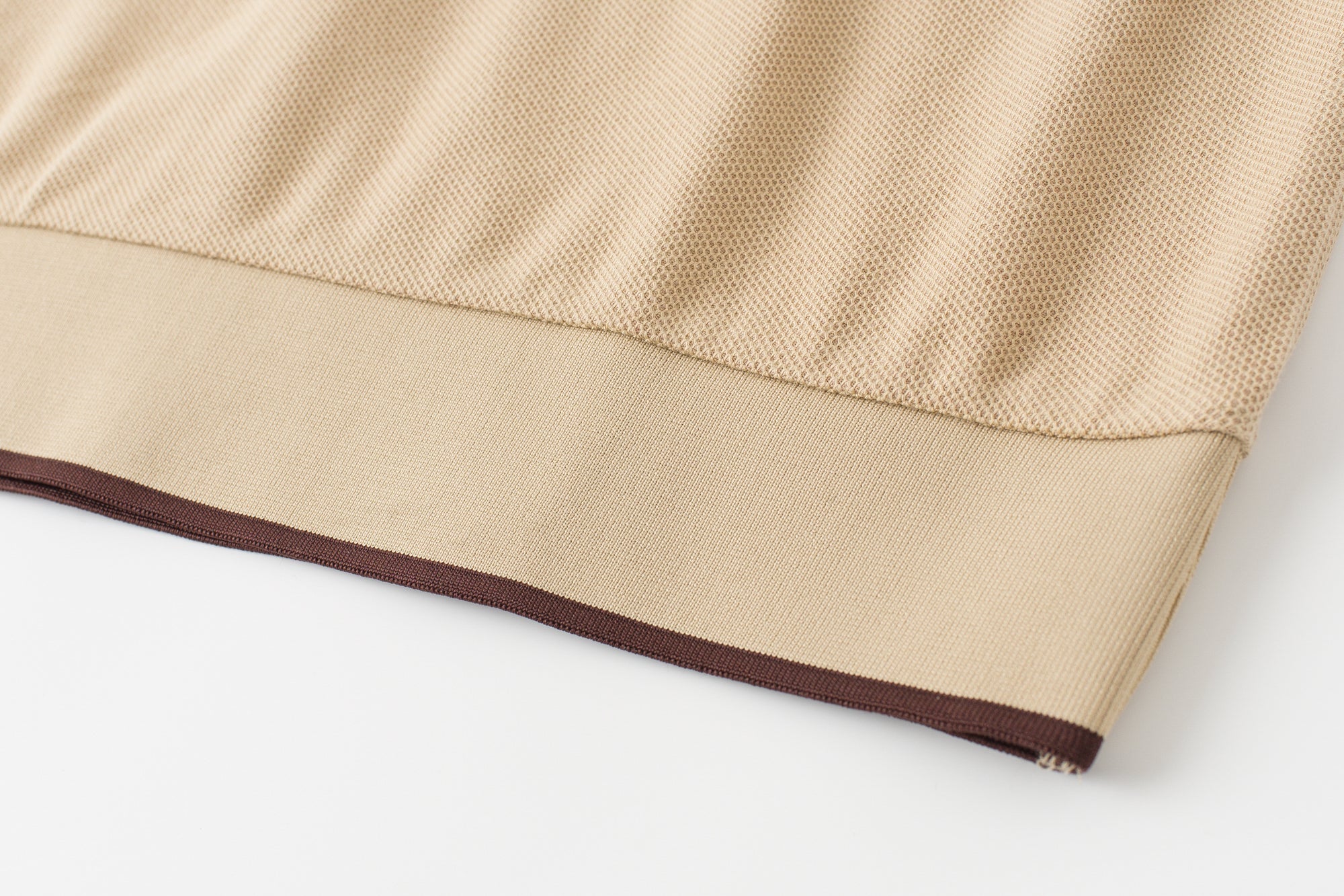 Vanguard Zip Polo Tan Hem